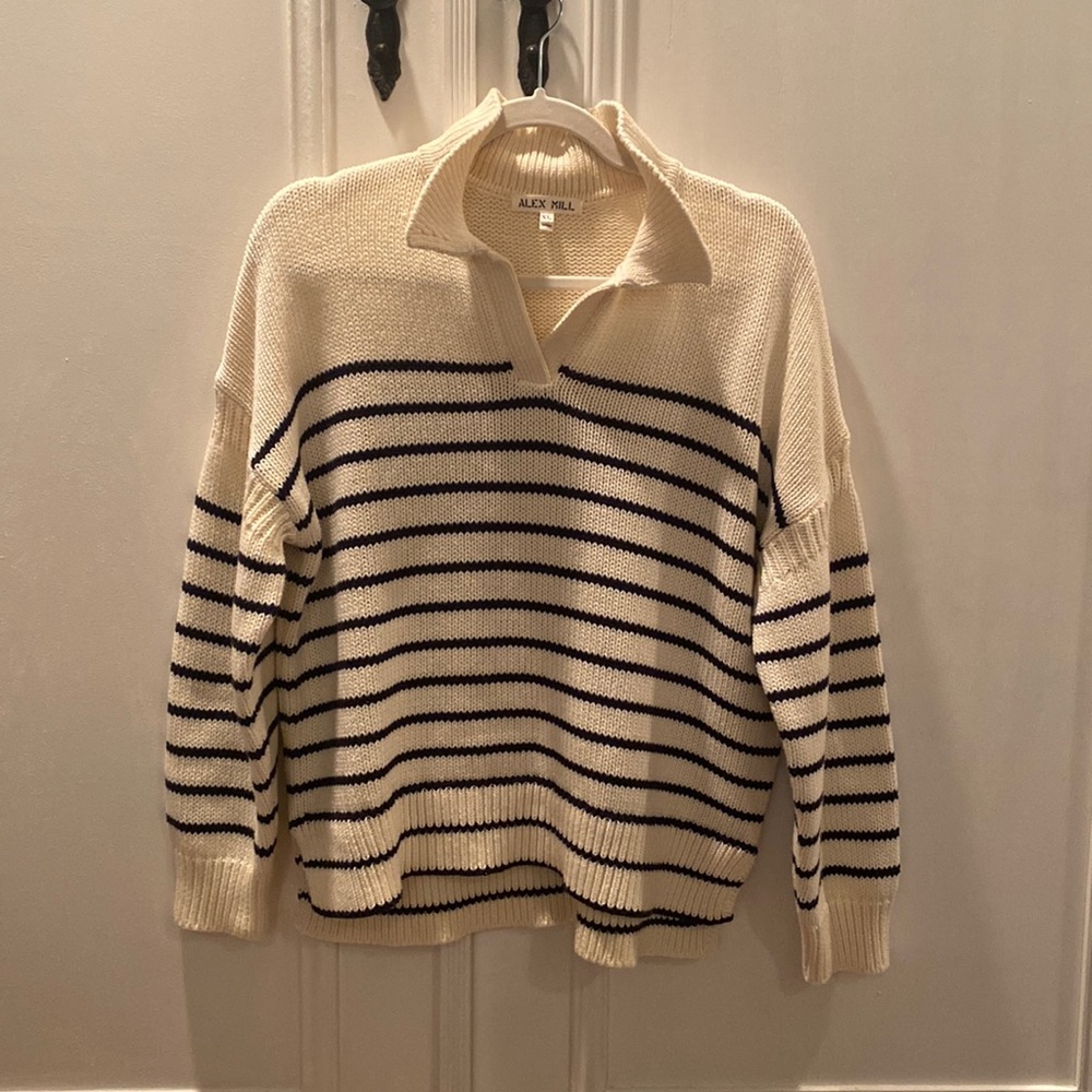 Alex Mill Cream and Navy Striped V-Neck Polo Sweater